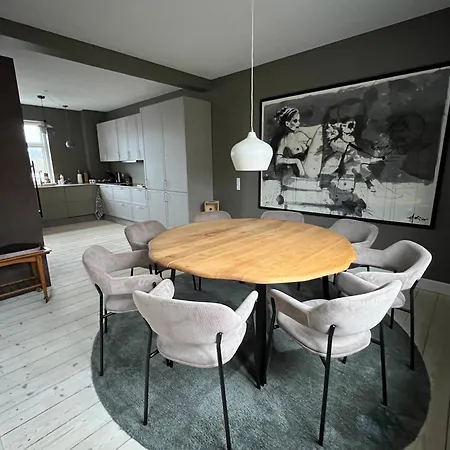 Апартаменты Byhuset - Hems 60 *